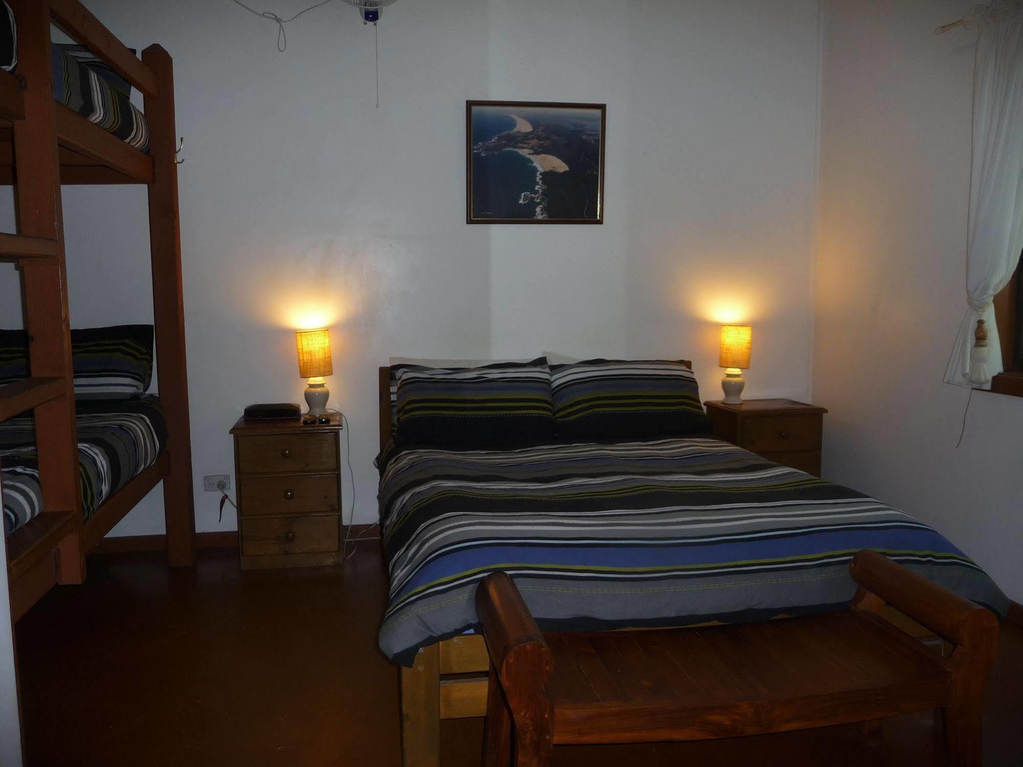 Samurai Beach Bungalows One Mile Экстерьер фото